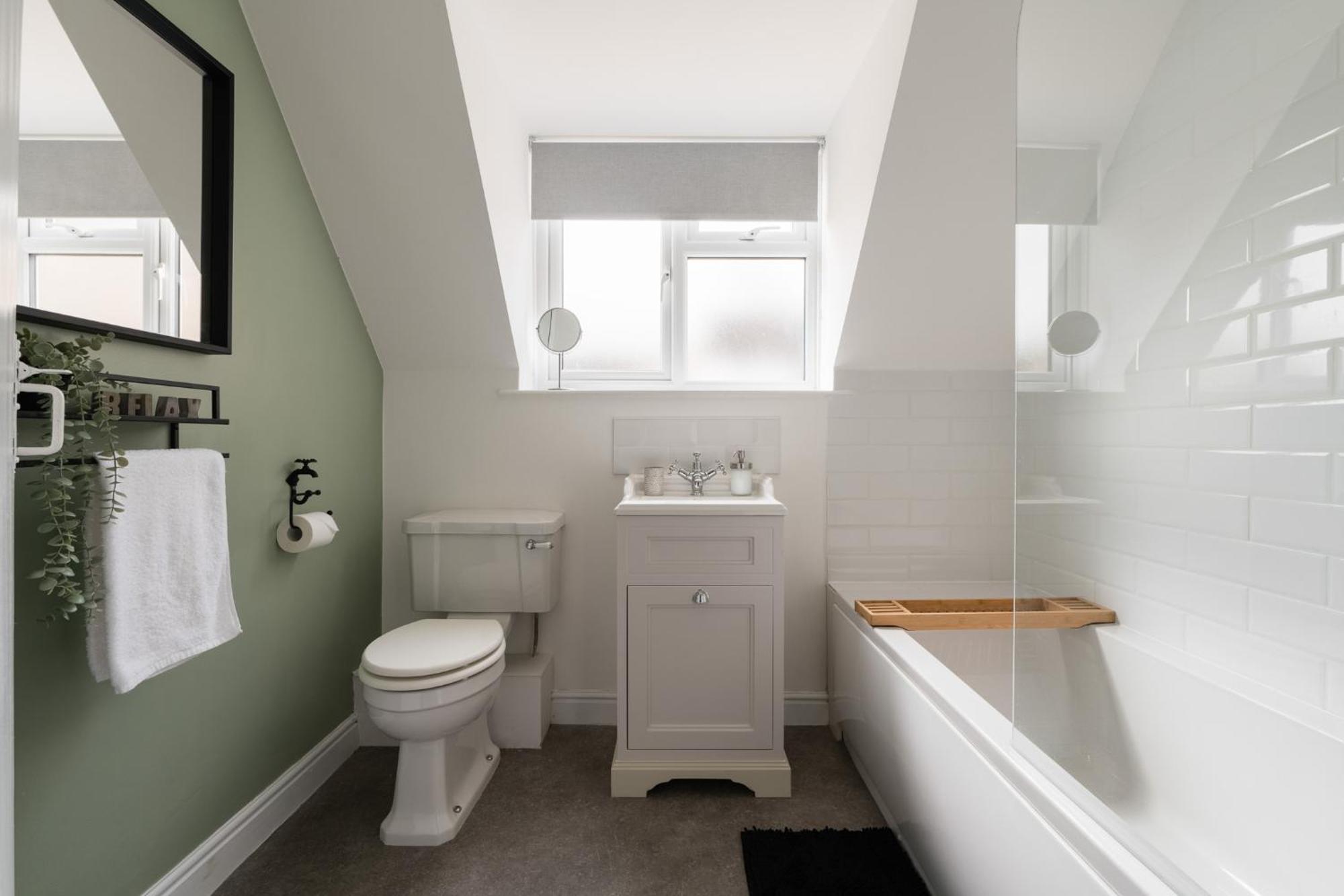 Eagle Cottage - Charming Cotswolds Getaway, Dog Friendly 怀克瑞辛顿 外观 照片